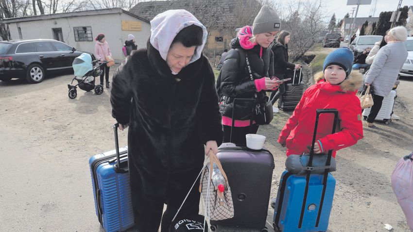 ORFK: Több mint 7500-an érkeztek Ukrajnából hétfőn