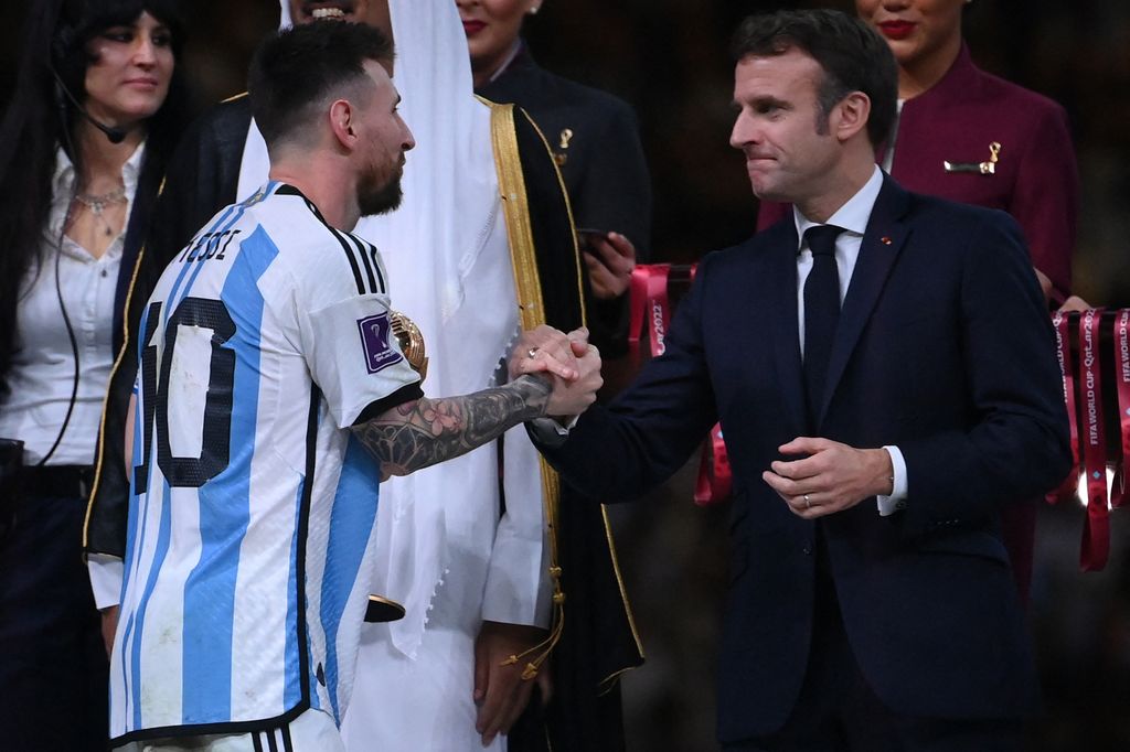 Messi és Emmanuel Macron