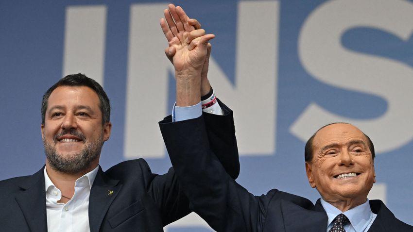 Meloni ellensúlyozására lépne szövetségre Salvini és Berlusconi