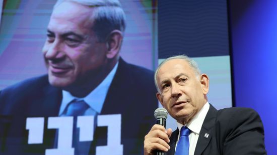 Az utolsó pillanatig tartottak, de sikerrel jártak Netanjahu kormányalakítási tárgyalásai