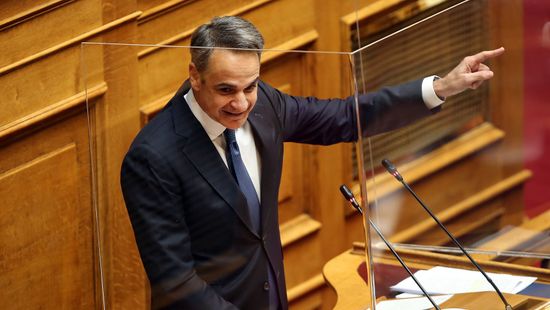 A görög parlament bizalmat szavazott Kiriákosz Micotákisz kormányának