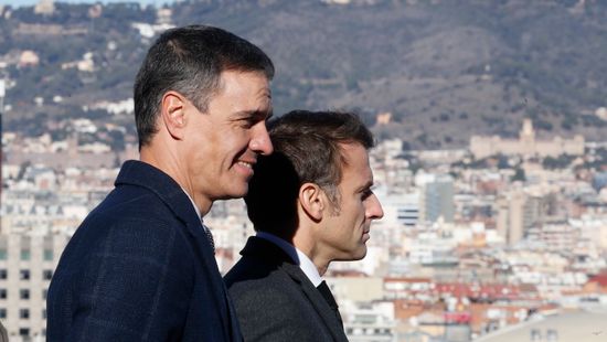 Az új szerződés ellenére sem felhőtlen a francia−spanyol viszony