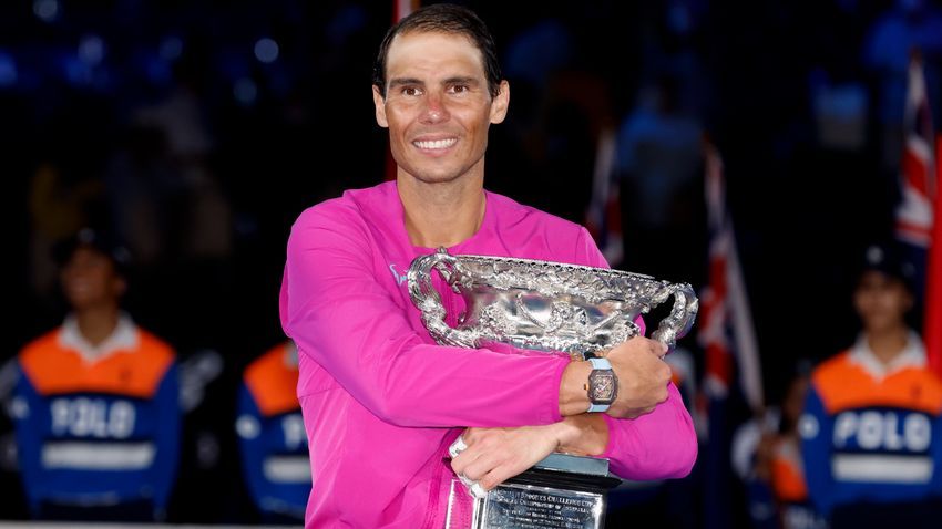 Rafael Nadal Australian Open trófea 2022