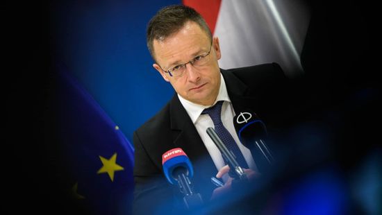 Az ukrajnai magyarellenes támadások ellen szólalt fel Szijjártó Péter Brüsszelben