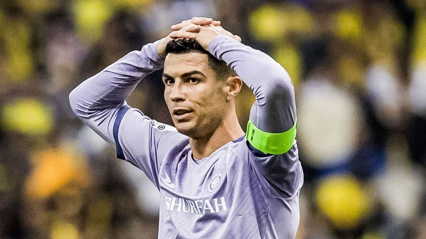 Ronaldo megkapta az első pofont, kikaptak és kiestek a kupában + videó
