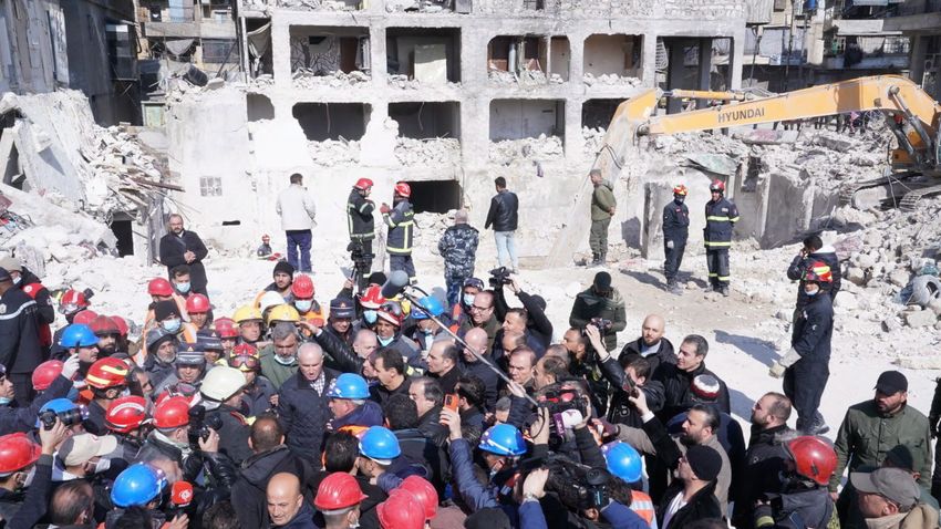 A földrengés sújtotta Aleppóba érkezett a WHO főigazgatója