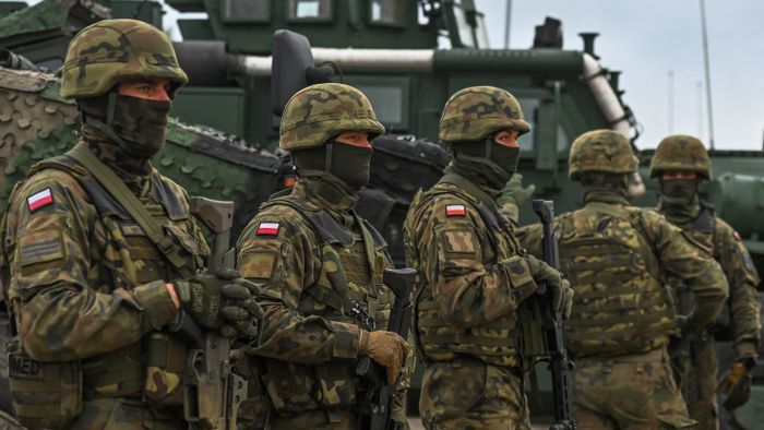 Európa legerősebb szárazföldi hadseregét építené Lengyelország