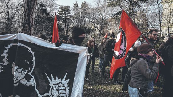 Különös egybeesés: USAID után Antifa