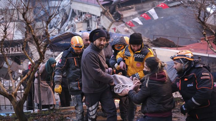 1 rescued under rubble after 27 hours of 7.7 magnitude Kahramanmaras earthquake