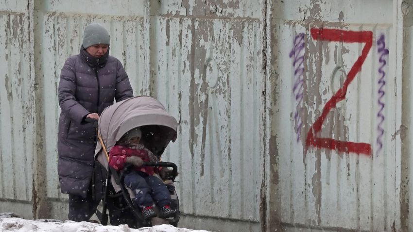 Közvetlen életveszély miatt költöztetik át az ukrán határ menti orosz lakosságot