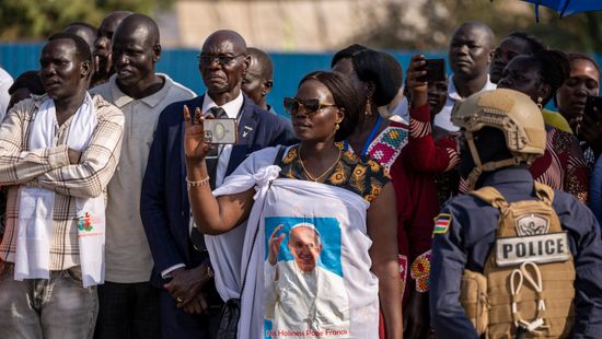 Ki vigyáz a katolikus egyházfő épségére Dél-Szudánban?