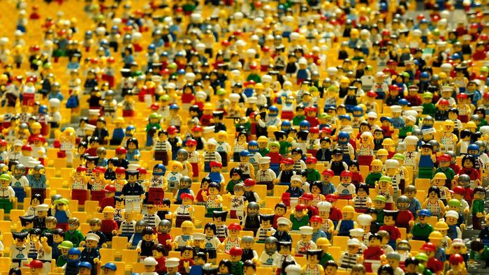 A Lego lenyelése, mint kutatási téma: játékfigurák fejét ették meg a gyerekorvosok