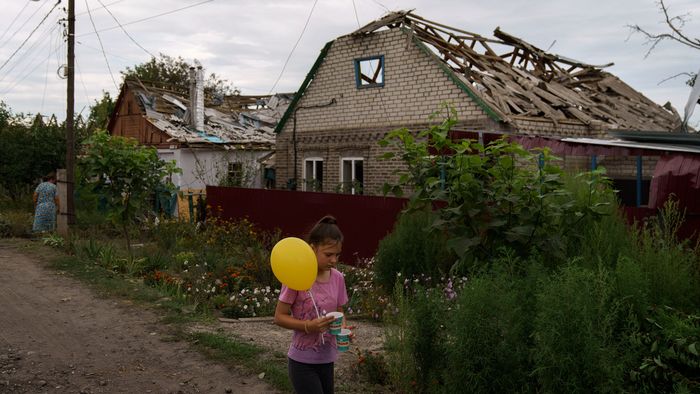 Rakéta csapódott egy lakóházba Kelet-Ukrajnában