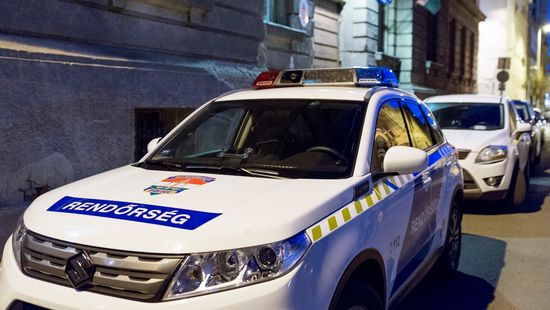 A veszprémi rendőrök mentettek meg egy férfit a fagyhaláltól