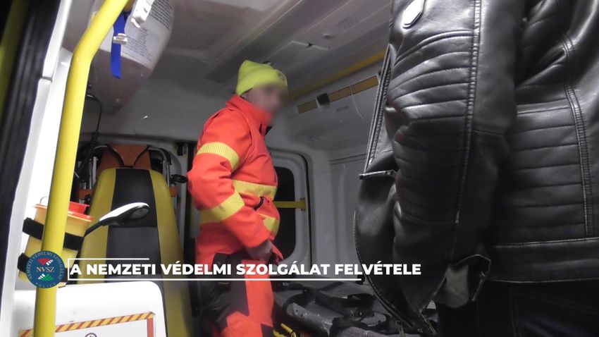 Meglopta a titkosszolgálat tisztjét a mentőápoló