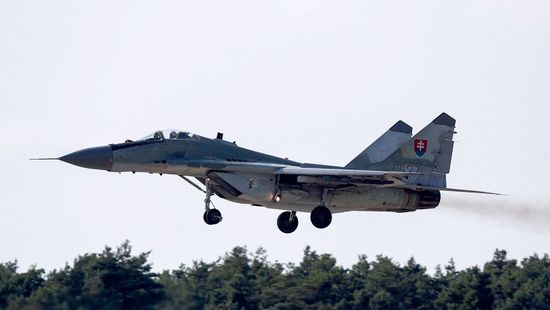 Szlovákia döntött: vadászgépeket adnak Ukrajnának