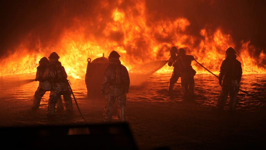Hatalmas területen lángol a nádas Sopron és Fertőrákos térségében