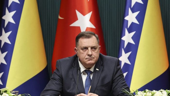 Több nagykövetséggel megszakította kapcsolatát a boszniai Szerb Köztársaság