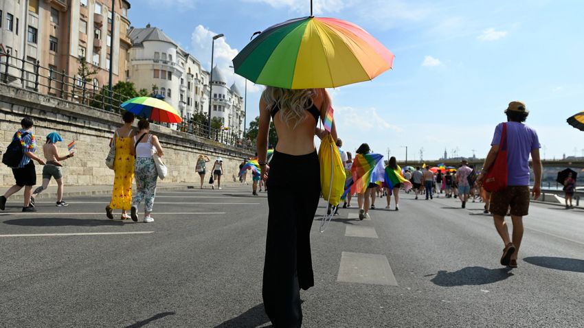Újabb szexuális kisebbség megy az utcára