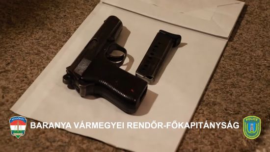 Lelőtte súlyos beteg feleségét, és magával is végzett egy 74 éves férfi Mohácson + videó