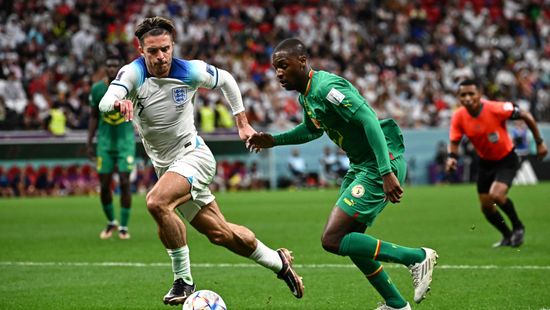 Grealish körbeudvarolta az angol kapitányt az Eb-selejtezők előtt