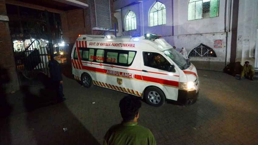 Durva földrengés rázta meg Pakisztánt és Afganisztánt, halottak és rengeteg sérült is van