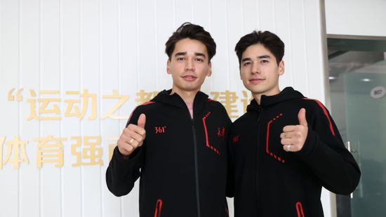 A Liu fivérek eddig nem alkottak maradandót az első kínai versenyükön