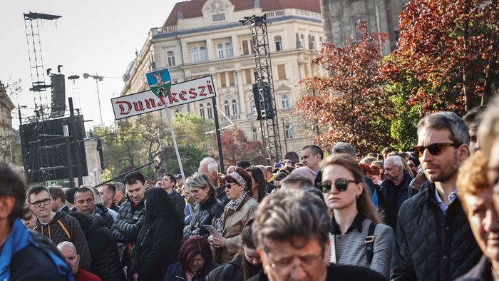 Ferenc pápa Kossuth tér