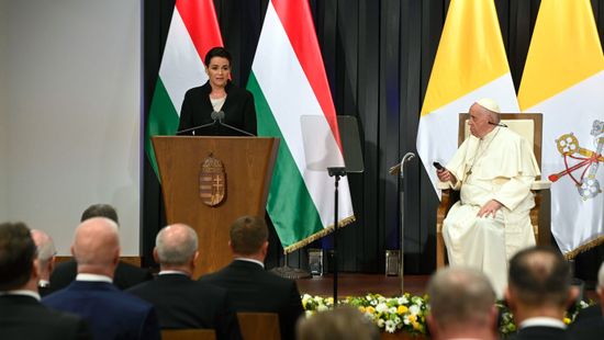 Novák Katalin Ferenc pápához szólt beszédében: A magyarok és milliók világszerte, Önben a béke emberét látják!
