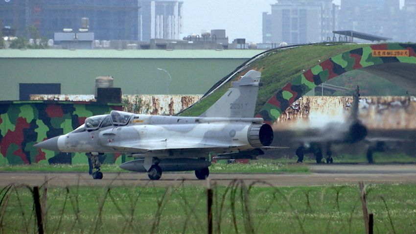 A kínai hadsereg hétfőn éleslövészetet tart a Tajvani-szorosban A kínai hadsereg hétfőn éleslövészetet tart a Tajvani-szorosban