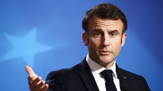 A francia elnök kétmilliárd eurós adócsökkentést tervez a középosztálynak