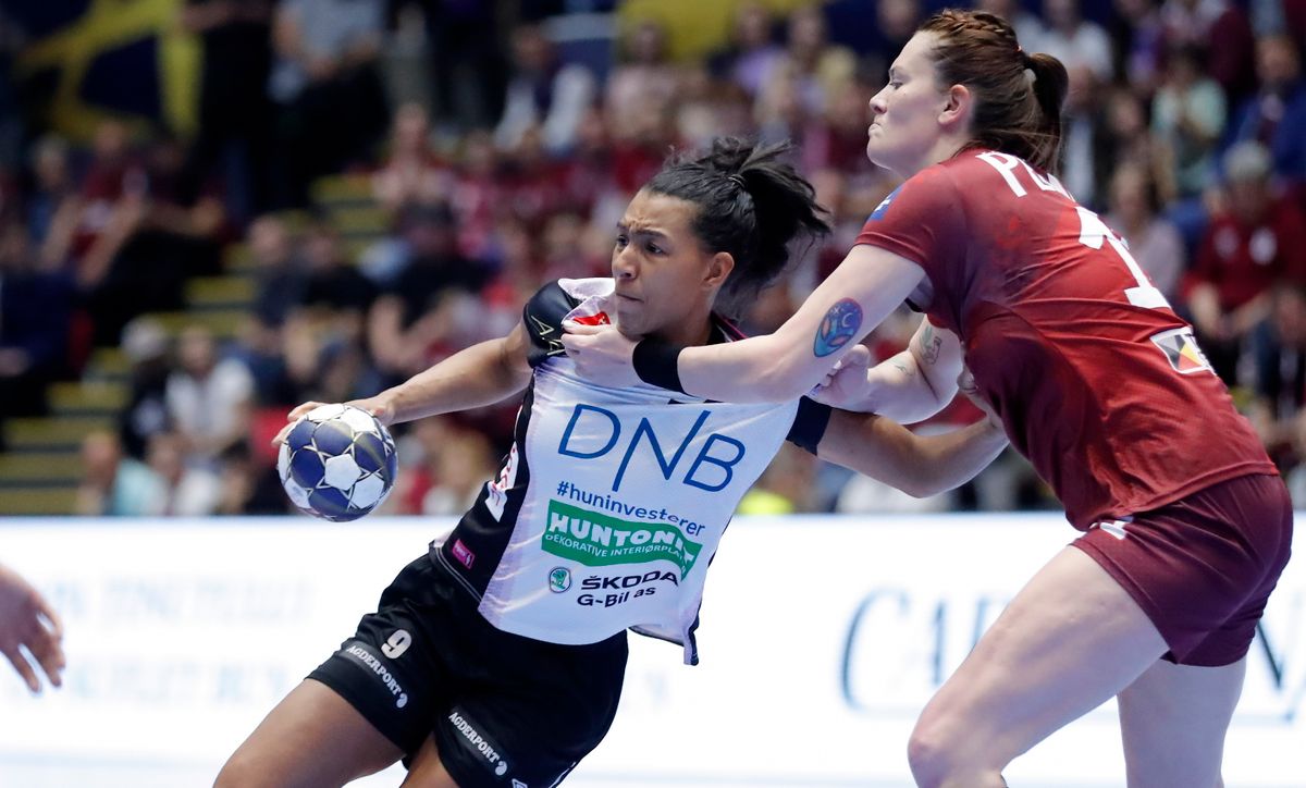 Women's EHF Champions League quarter-finals - CS Rapid Bucuresti vs Vipers Kristiansand Handball