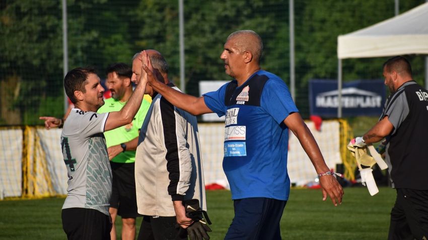Debreceni legendákkal indul hétfőn a Tippmix Minifoci Magyar Kupa