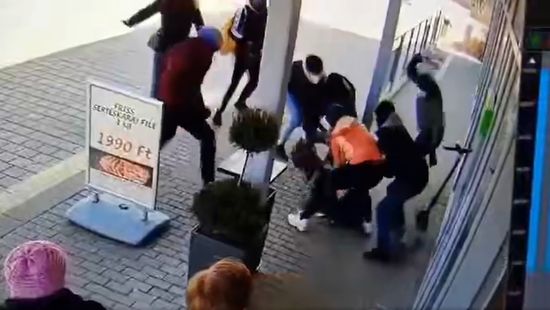 Pedofilgyanú a budapesti antifasiszta támadások árnyékában