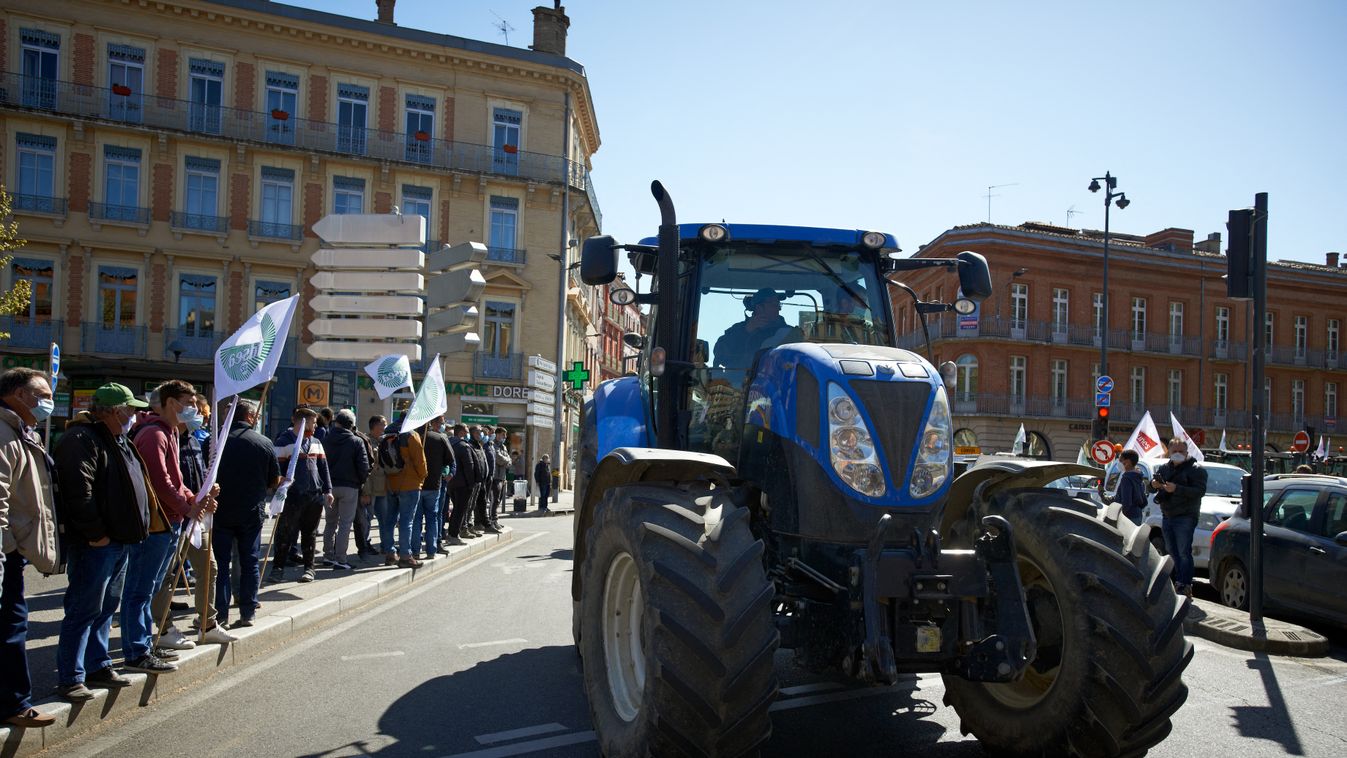 Brüsszelben tüntetnek a gazdák
