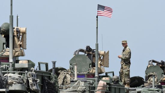 Bajban az amerikai sereg: egyre kevesebb az újonc
