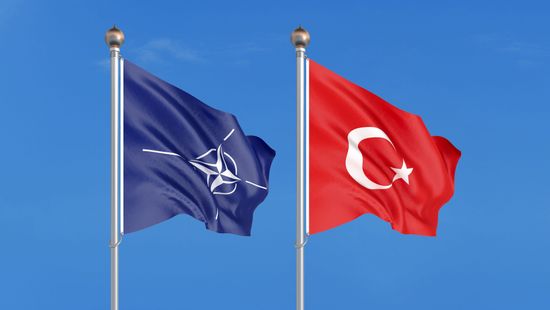 Törökország kiléphet a NATO-ból