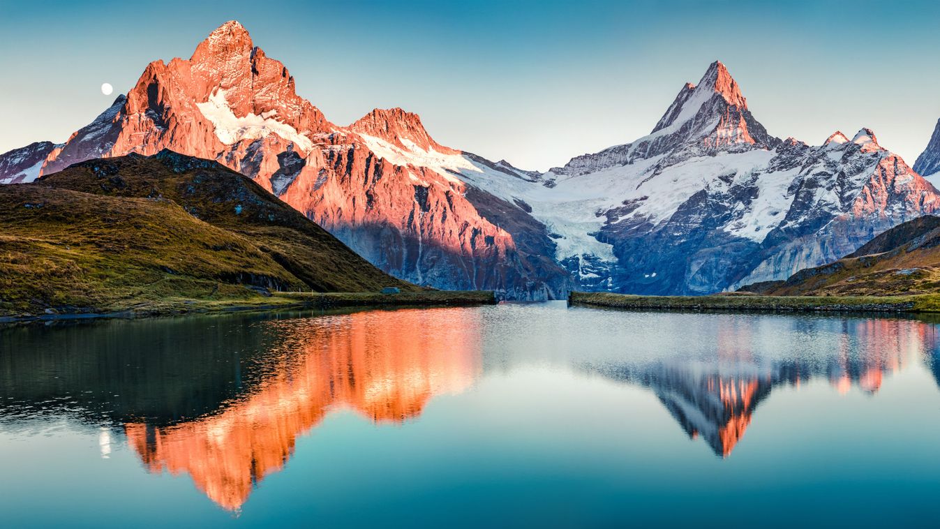 Fantastic,Evening,Panorama,Of,Bachalp,Lake,/,Bachalpsee,,Switzerland.,Picturesque