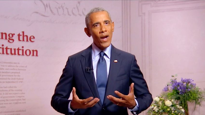 Újra előkerült a „homoszexuális-Obama” vád