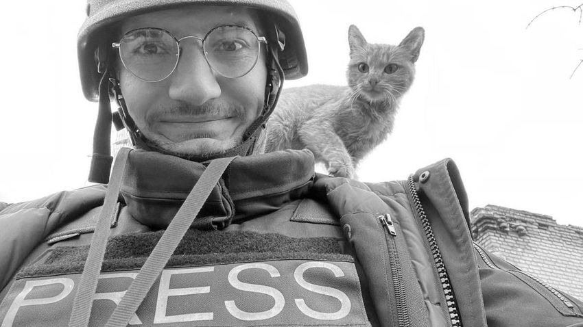 Meghalt egy újságíró a Bahmut melletti harcokban Meghalt egy újságíró a Bahmut melletti harcokban