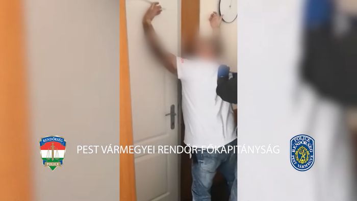 Többszörösen körözött férfit fogtak el egy zuglói panzióban + videó