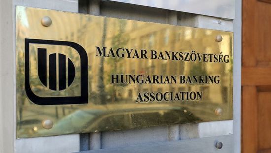 Reagált a gazdasági tárca a bankszövetség szavaira