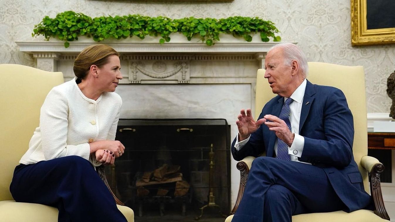 Borítókép: Mette Fredereiksen dán miniszterelnök és Joe Biden amerikai elnök (Fotó: Facebook/Mette Frederiksen)