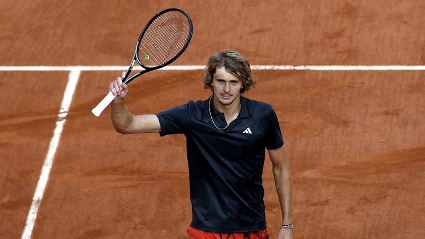 Roland Garros gazdája kiesett, ahogy az egyik tavalyi döntős is