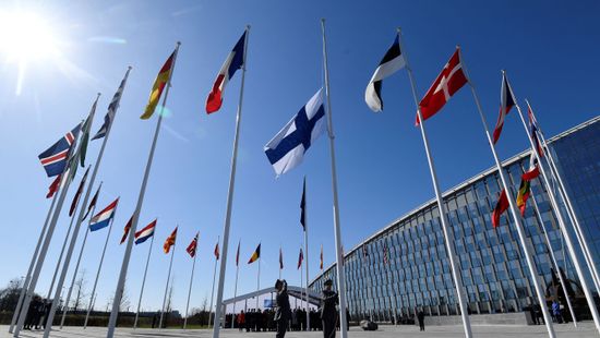 Tűkön ülnek a svédek, de továbbra is nyitott kérdés a NATO-csatlakozásuk
