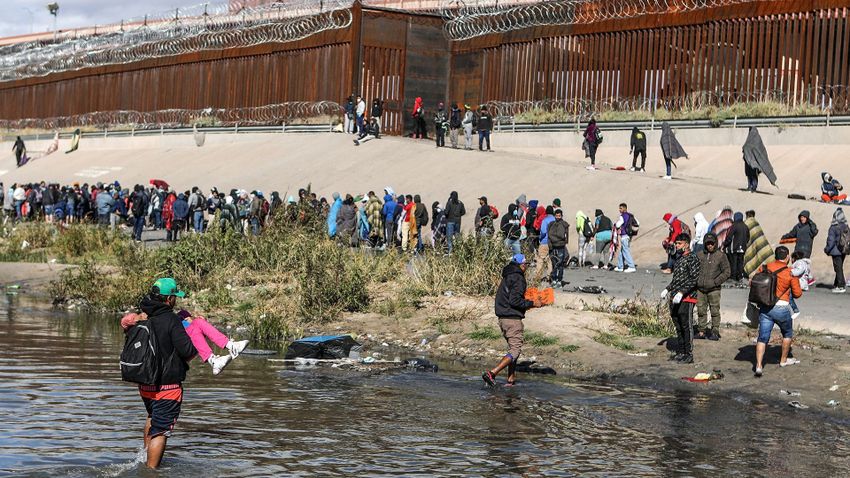 rekordszámú gyerek menekül a latin-amerikai és karibi térségből az Egyesült Államok felé