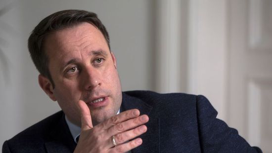 Dömötör Csaba: A rezsitámogatás a 2024-es védelmi költségvetés egyik fő pillére