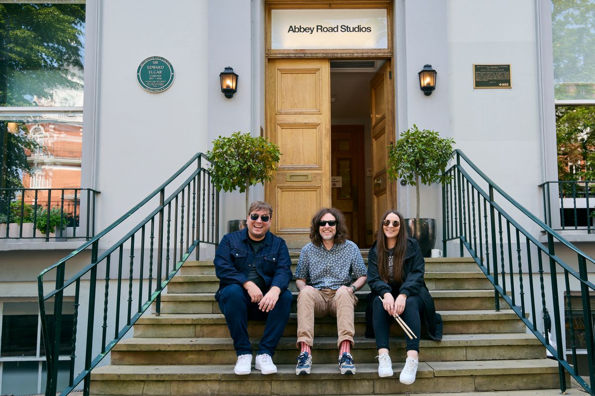 Dirty Slippers az Abbey Road-on, Lobó-Szalóky Lázár