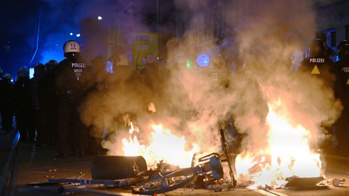 Utcai háborút robbantott ki a szélsőbaloldali embervadász Antifa