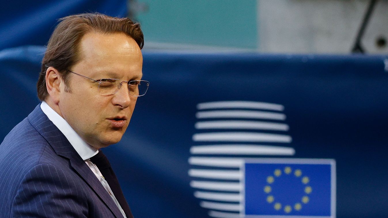 Az Európai Parlament a magyar uniós biztost vette célkeresztbe